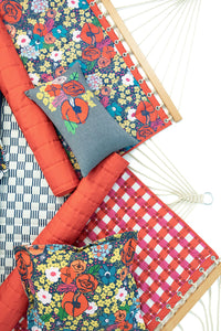 The August Quilted Hammock in Picnic Floral